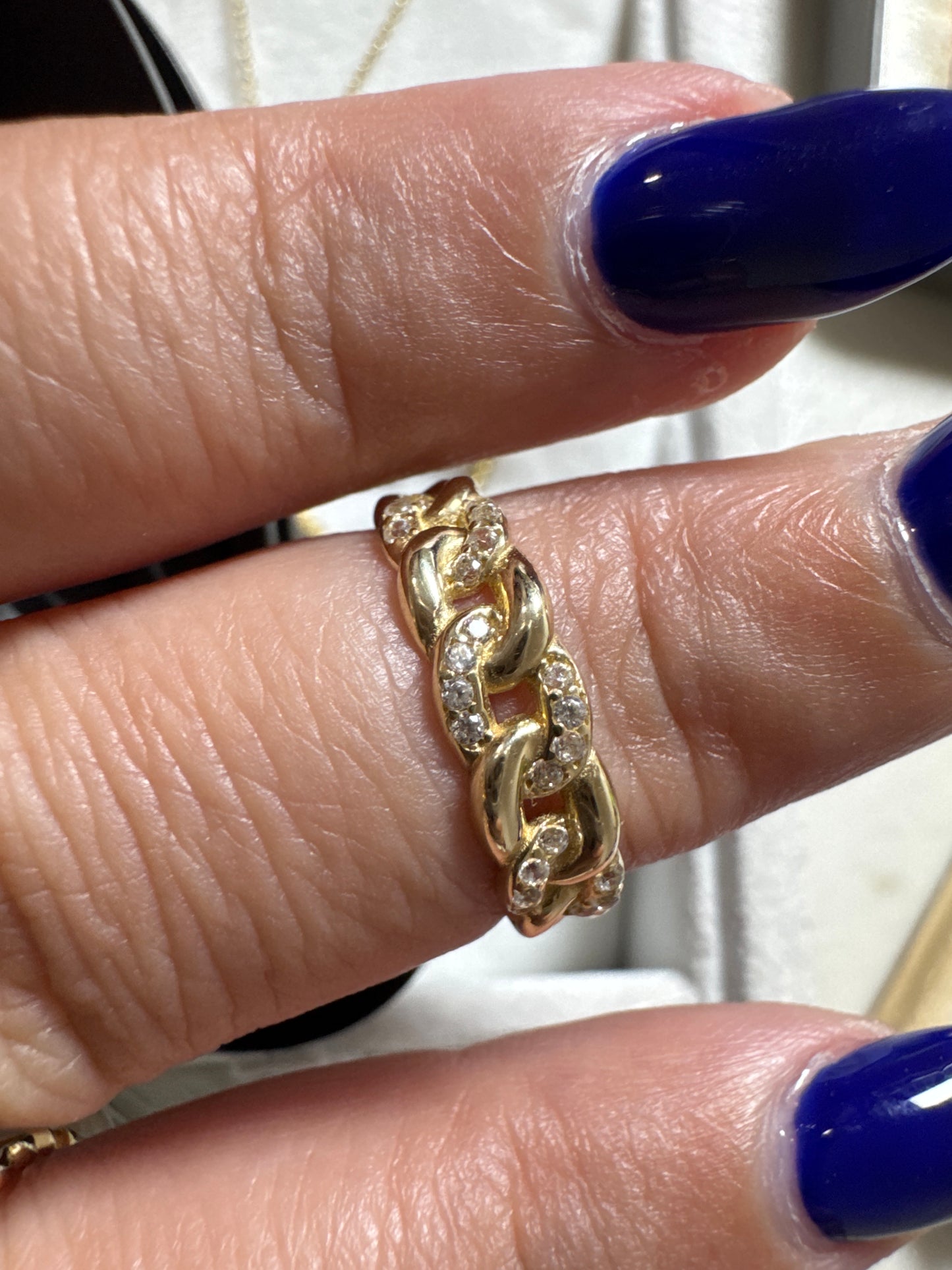 14k Luz María Coss