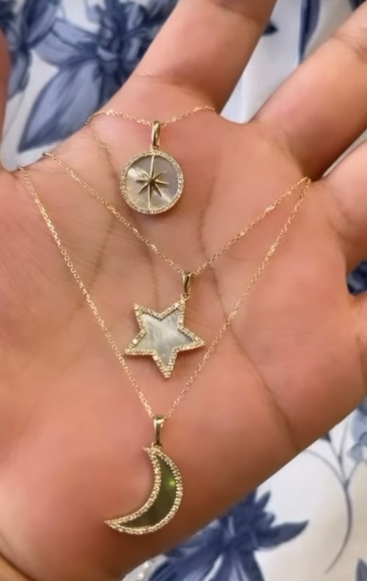 14k Gold & Pearl Shell Star Necklace