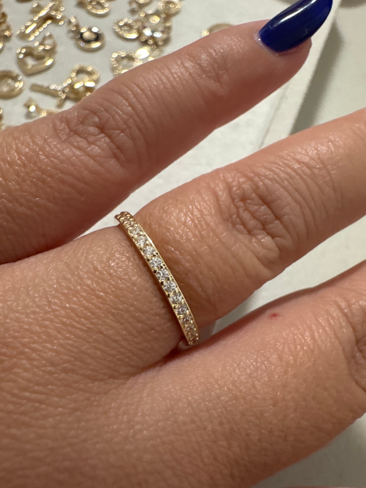14k Alicia Alvarez
