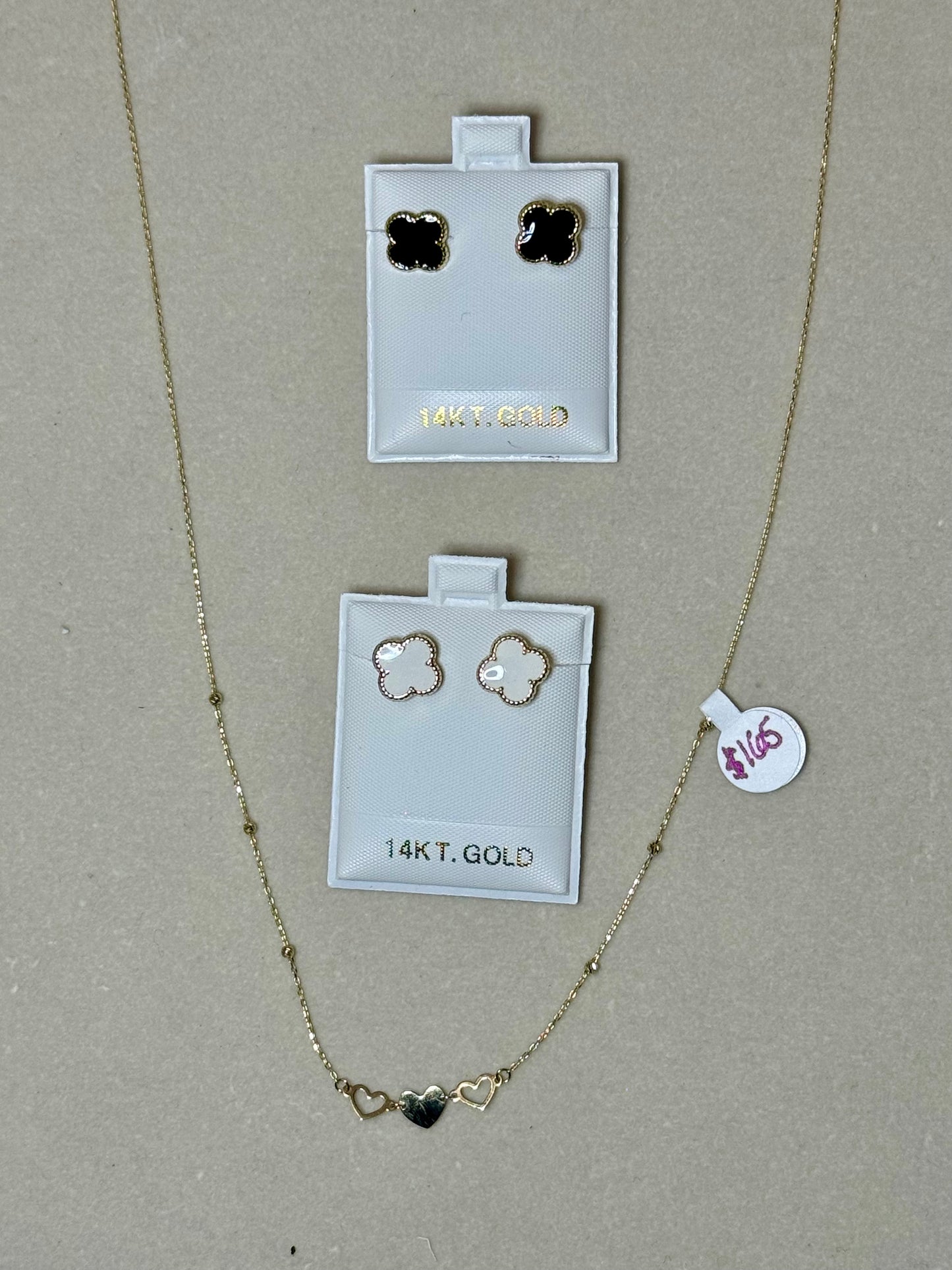 Aretes y Cadena Andrea Martínez