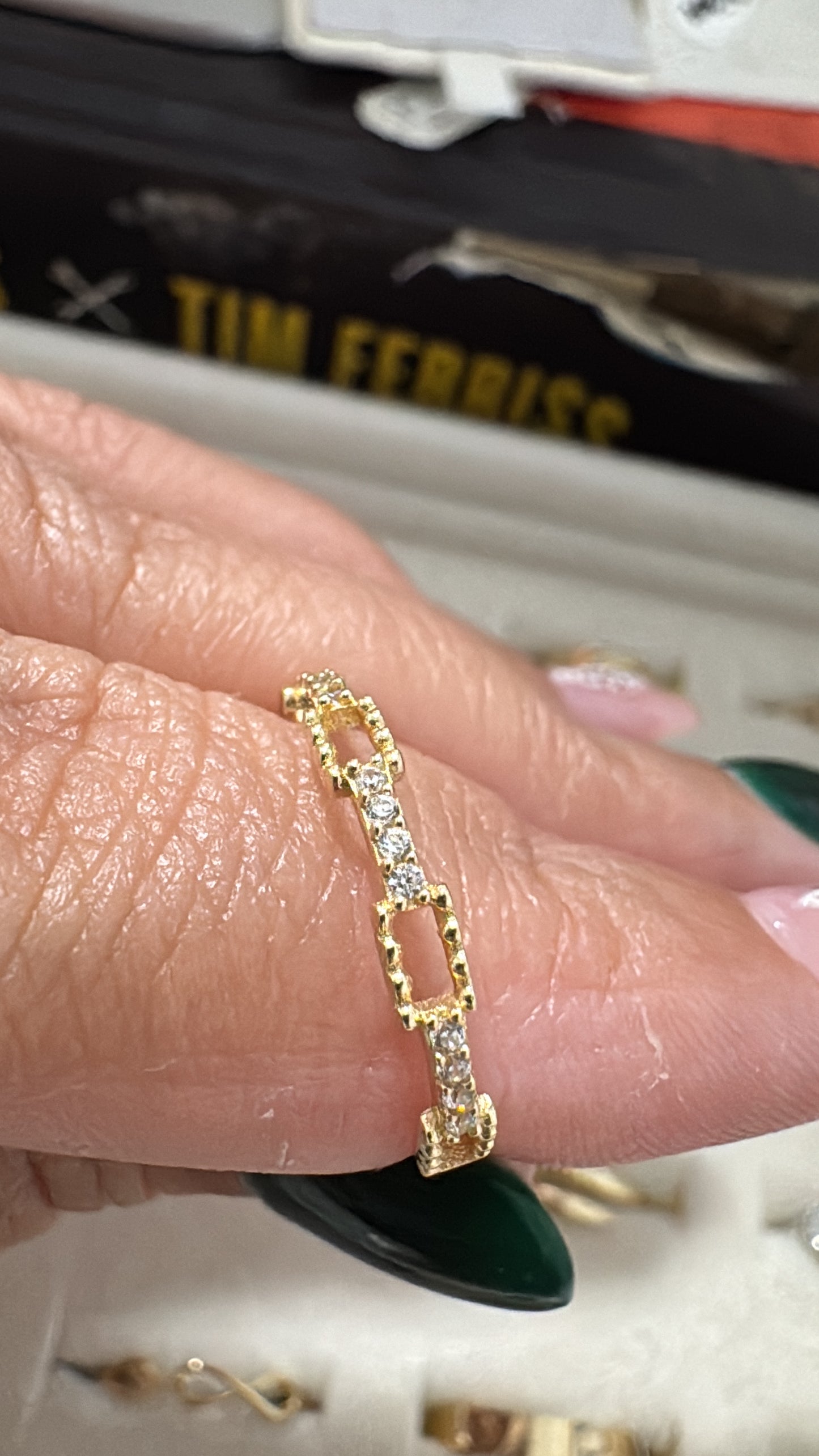 14k Helen Figueroa Cabrera