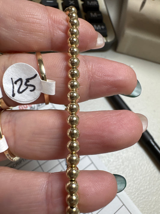 14k Mercedes Escobar