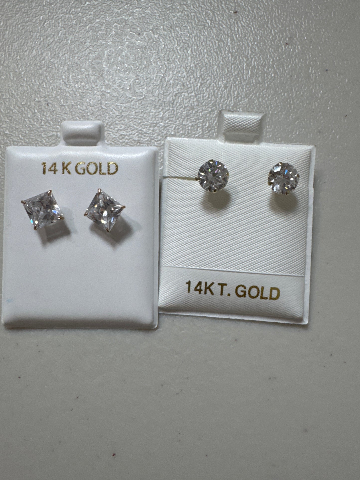 Marilet earring Promo 14K